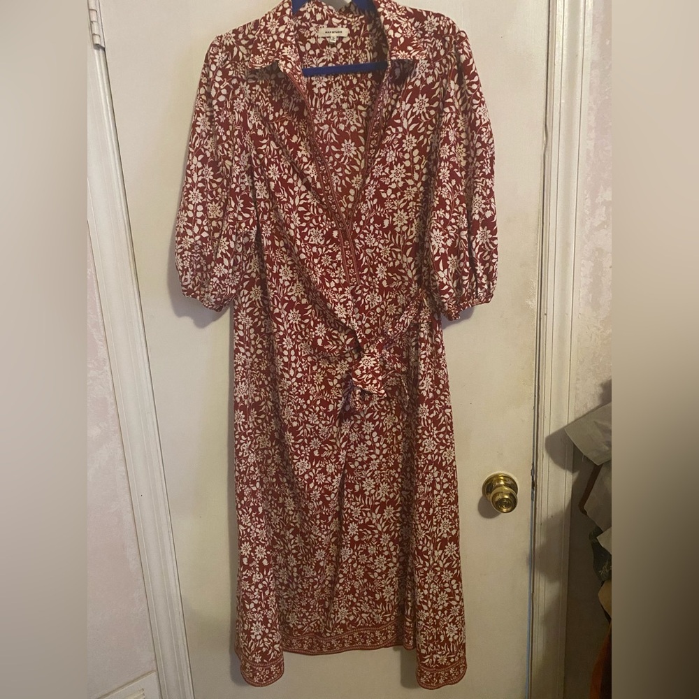 Max Studio‎ Red/cream  Button Floral Dress & collared V-Neck Size L